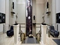 Adamo Mağaza Girişi