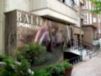 Mağaza Dekorasyon Öncesi Kasalı Vinil Reklam