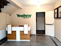 Yönetim Binası Girişi